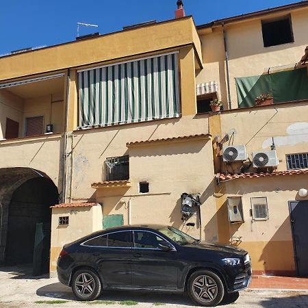 Royal Palace Gate Hotel San Nicola La Strada Eksteriør billede